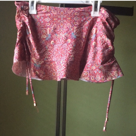 SWIM SYSTEMS- tankini & skirted bottom - Picture 6 of 7